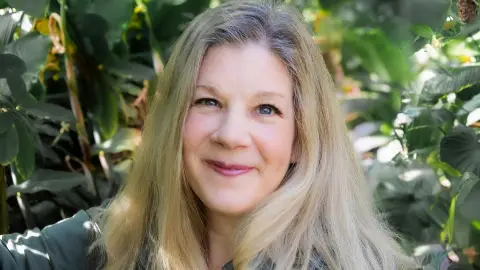 Green Note Presents... Dar Williams