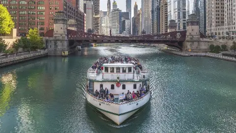 Chicago Architecture Center River Cruise Aboard First Lady