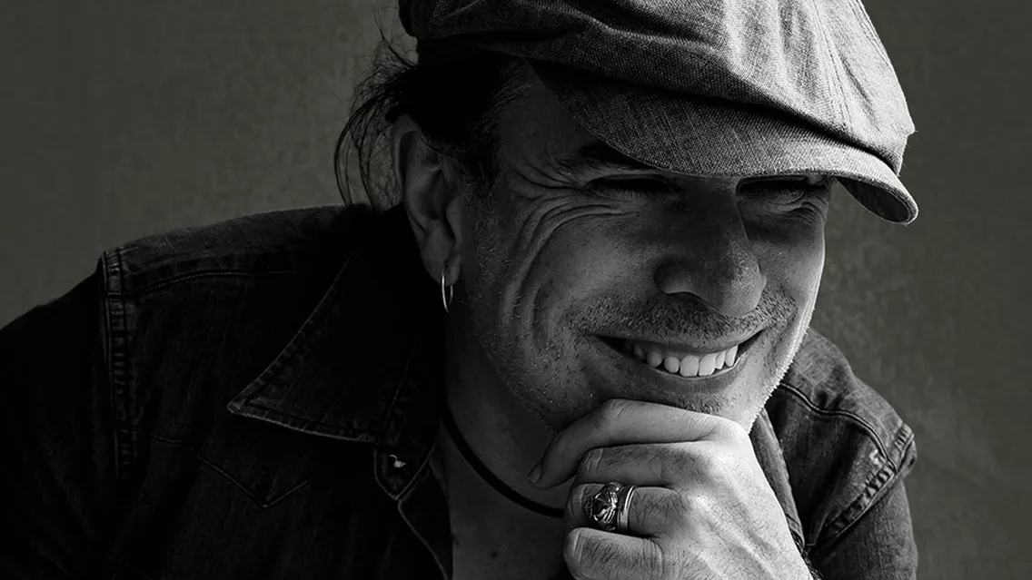 MICHAEL MCDERMOTT & BAND