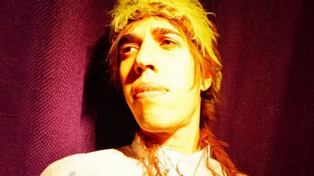 Mietze Conte — performer image